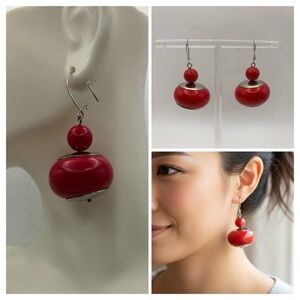 Vintage 60s Mod Raspberry Pink-Red Sphere Earrings